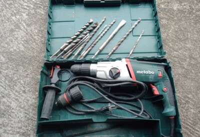 Location Perforateur électrique Metabo à Moulins